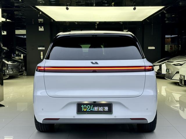 Certificated Pre-Owned Li Auto L6 2024 Max Edition -u22097952