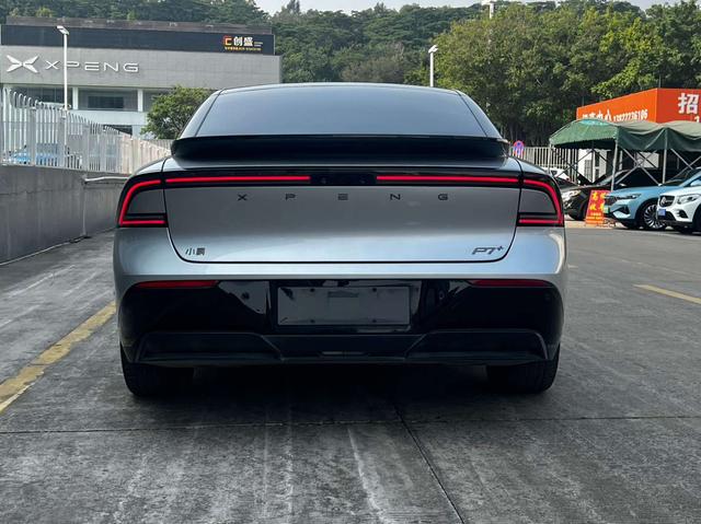 جهاز XPENG P7+ 2024 فائق المدى مستعمل معتمد