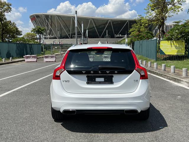 Certificated Pre-Owned Volvo V60 2015 T5 Inscription Edition - u6796615