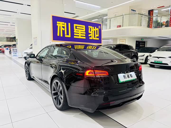 Tesla Model S Plaid Tri-Motor à transmission intégrale d'occasion (2023)