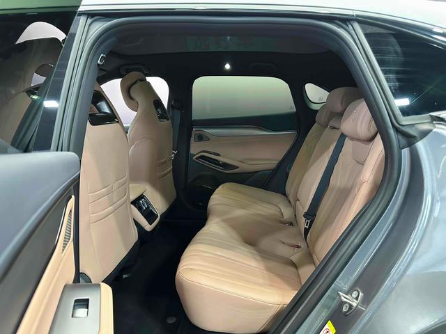 Pre-Owned BYD Song L EV 2024 Model 662km Transcend Version