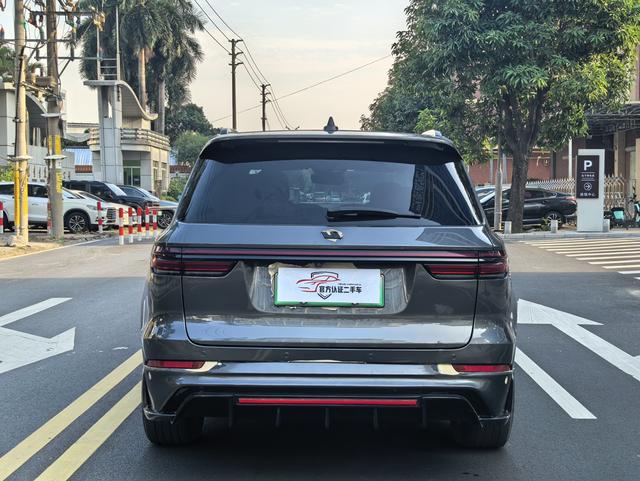 Certificated Pre-Owned Li Auto ONE 2020 Extended-Range 6-Seater Edition -u22069398
