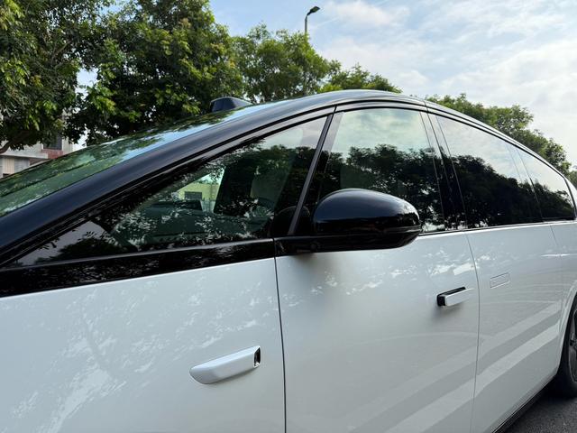 Li Auto MEGA 2024 Ultra Version d'occasion