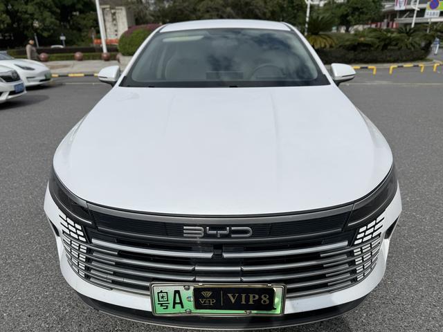 BYD Destroyer 05 2024 Glory Edition DM-i 120KM Luxury Version d'occasion certifiée