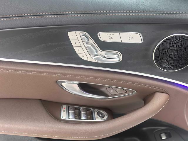 Mercedes-Benz Classe E PHEV d'occasion certifiée 2022 E 350 e L Sport Berline