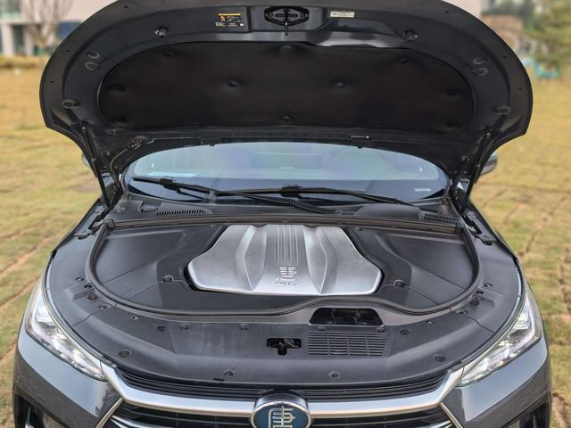 Vélo BYD Tang DM 2021 DM-i 1.5T 112KM Premium Edition d'occasion certifiée