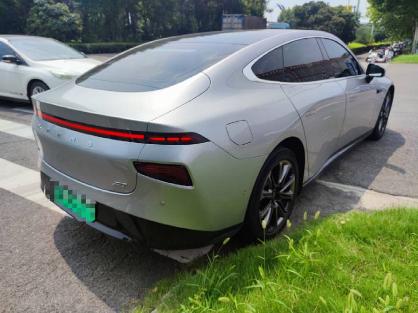 2022 XPeng P7 Electric 480E+ -CG1705502