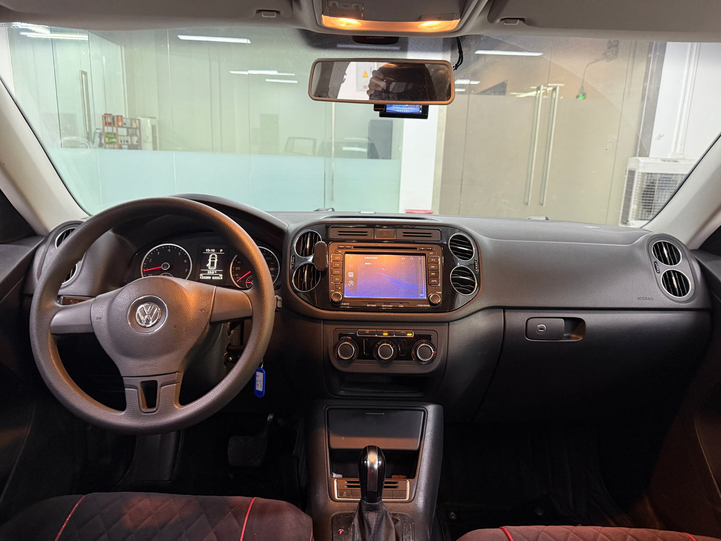 2013 Volkswagen Tiguan 1.8T Automatic TSI Two-Wheel Drive Fashion Edition -CG1706106