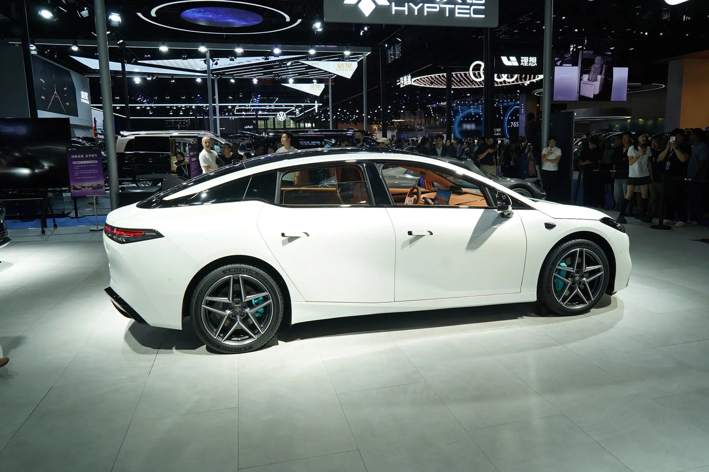 GAC AION Гипер GT