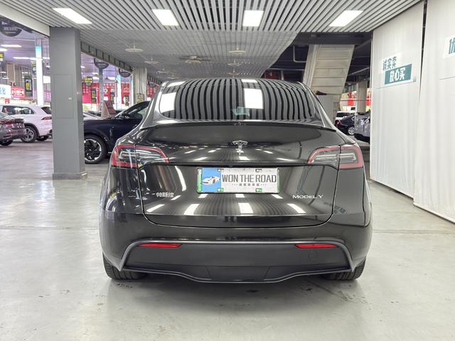 Pre-Owned Tesla Model Y 2022 Facelift Rear-Wheel Drive Version