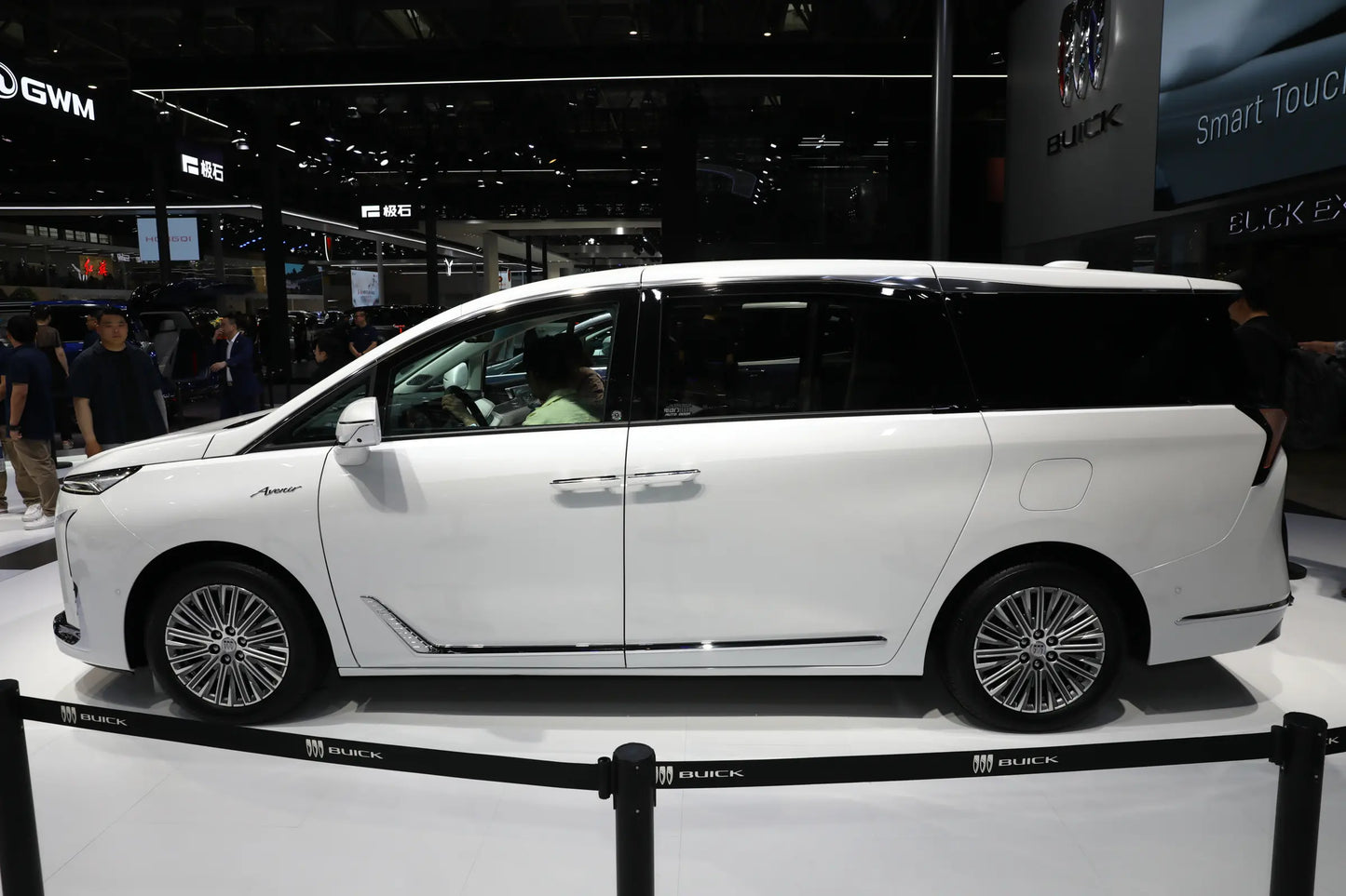 SAIC-GM Buick Buick GL8 - Híbrido PHEV