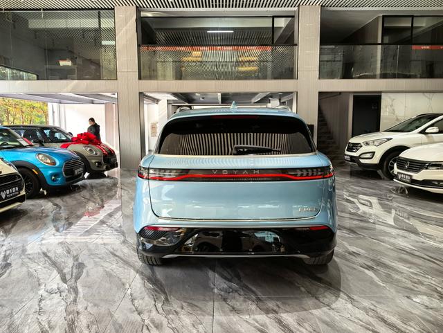 Certificated Pre-Owned VOYAH FREE 2021 4WD Standard Extended-Range Exclusive Luxury Package -u22196045