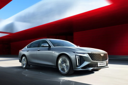 Cadillac CT6 2026 Vehicle Profile: Class-Above Executive Sedan with 3,109 mm Wheelbase, Rare Rear-Drive Ride & 33-inch 9K Cockpit