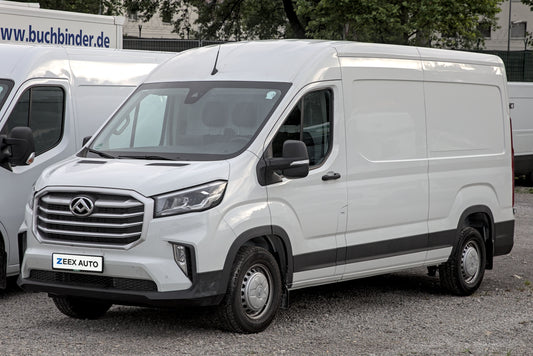 SAIC Maxus V90 2024 Vehicle Profile: Versatile Diesel Panel Van with 5180mm Body, 3000mm Wheelbase and Low Operating Cost