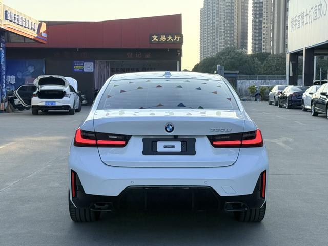 Certificated Pre-Owned BMW Series 3 2025 330Li M Sport Night Package - u22405869