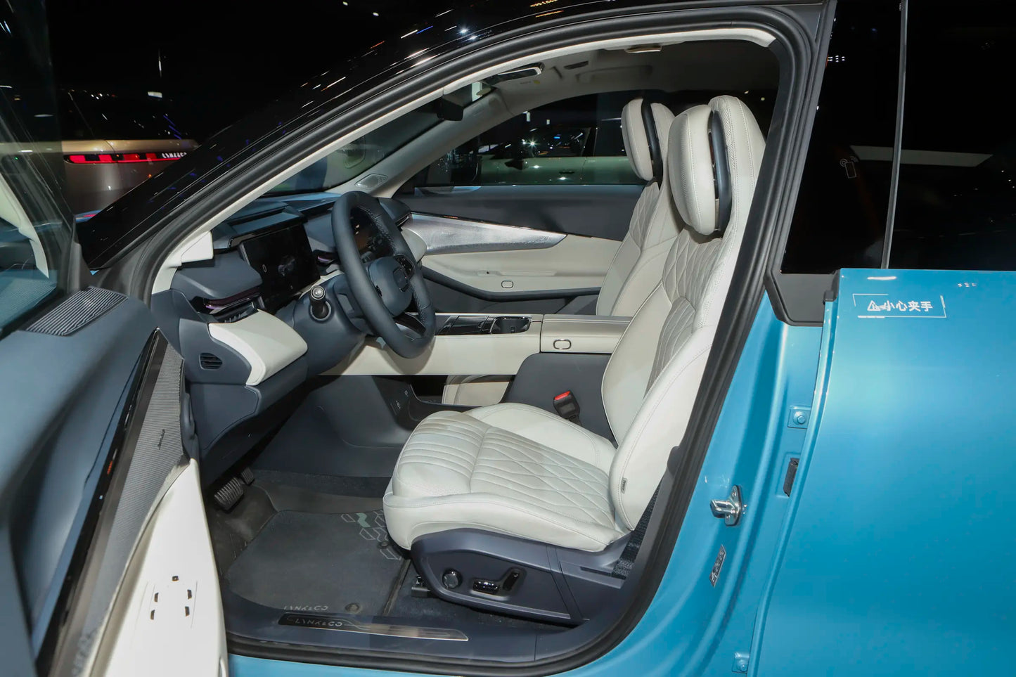 Lynk & Co Lynk & Co 08 EM-P -Híbrido PHEV