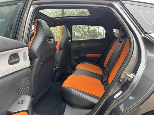 Certificated Pre-Owned Changan UNI-V 2025 Third Generation 2.0T High-Powered Version - u22607871