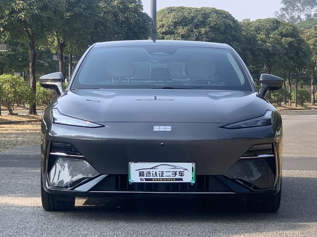 Certificated Pre-Owned Geely Galaxy E8 2024 550km MAX -u22498202