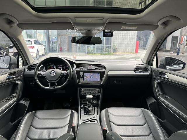 Certificated Pre-Owned Tiguan L PHEV 2019 430PHEV Hybrid Luxury Edition -u22716467