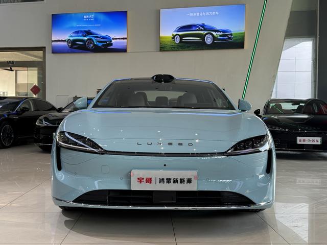 Certificated Pre-Owned Zhijie S7 2025 Ultra Four-wheel Drive Long-range Version -u22568225