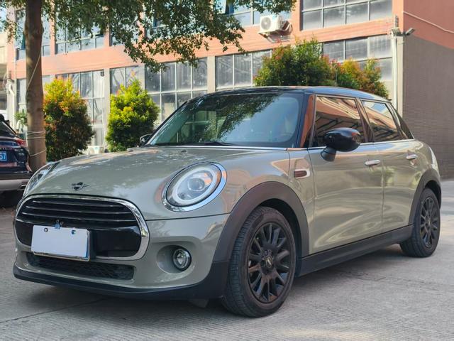 Certificated Used MINI 2018 1.5T COOPER Classic Edition Five-Door Version