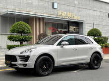 Certificated Pre-Owned Porsche Macan 2017 Macan 2.0T - u22765114