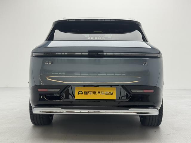 Certificated Pre-Owned ZEEKR 7X 2025 100kWh Long Range Four-Wheel Drive Intelligent Driving Version