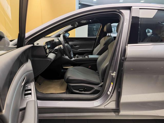 Certificated Pre-Owned BYD Qin L DM 2025 Intelligent Driving Edition DM-i 120KM Beyond Model -u22658021