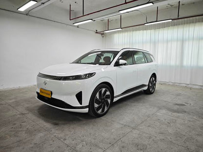 Certificated Pre-Owned Eπ 008 2025 210Ultra Ruyi Edition 5-Seater -u22710464