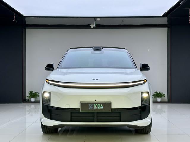 Certificated Pre-Owned Li Auto L6 2024 Max Edition -u22097952