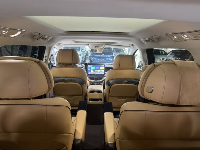 Certificated Pre-Owned Denza D9 DM 2024 1050 Premium Edition -u21478277