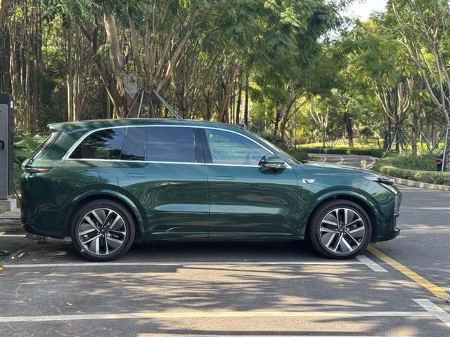 Certificated Pre-Owned Li Auto L8 2024 Ultra Edition -u22086916