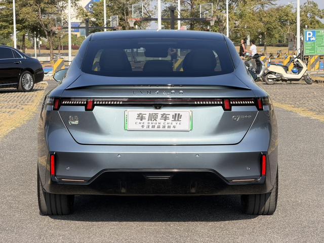 Certificated Pre-Owned Lynk & Co 07 EM-P 2024 126 Long Range Ultra -u22680852