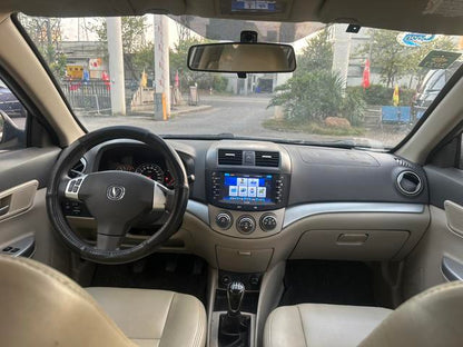 Certificated Pre-Owned Changan Yuexiang V5 2012 1.5L Manual Dream Edition - u21717060