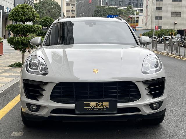 Certificated Pre-Owned Porsche Macan 2017 Macan 2.0T - u22765114
