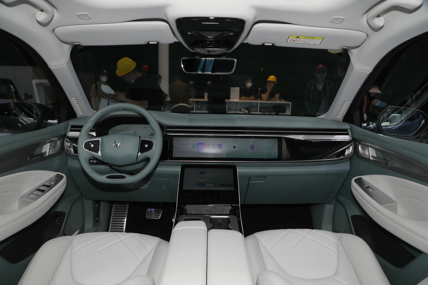BAIC Arcfox Alfa T