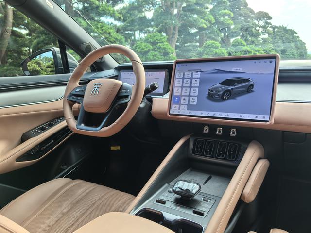 Pre-Owned BYD Song L EV 2025 Model 662KM Premium Intelligent Driving Version