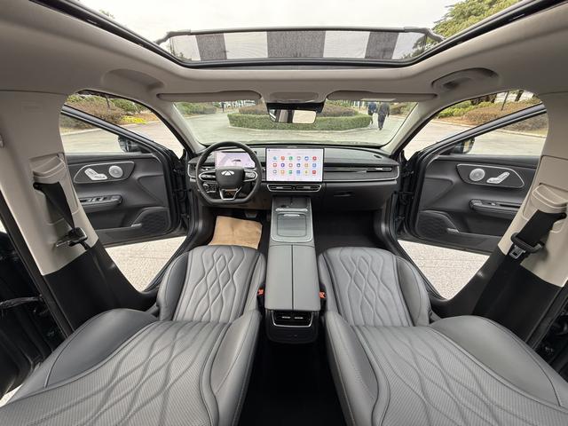 Certificated Pre-Owned Fengyun A8L 2025 Edition 145km Luxury Version -u21790768