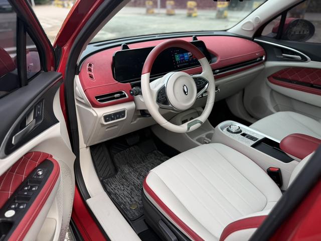 Certificated Pre-Owned Ora Good Cat 2022 Model 400km Standard Range Luxury Version Lithium Iron Phosphate