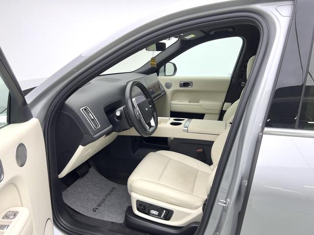 Certificated Pre-Owned Li Auto L8 2024 Ultra Edition -u22315453