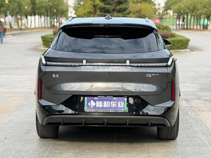 Certificated Pre-Owned Lynk & Co 08 EM-P 2023 220 AWD Performance Halo -u21897607