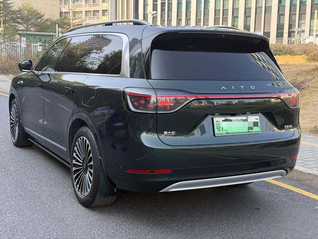 Certificated Pre-Owned Wenjie M9 2024 Extended-Range Ultra Six-Seater Version -u22453402