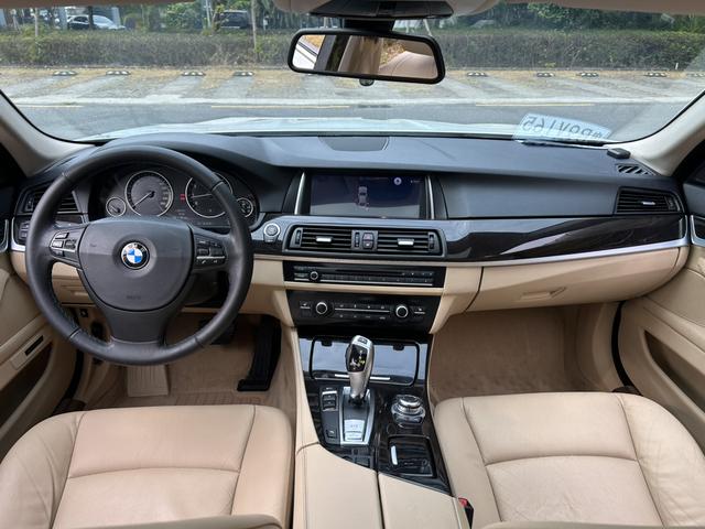Certificated Pre-Owned BMW 5 Series 2013 525Li Leading Edition - u22582044