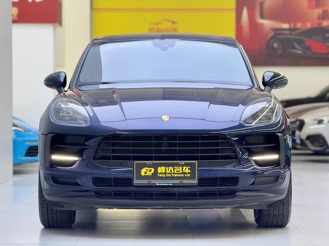 Certificated Pre-Owned 2018 Porsche Macan 2.0T - u22546974