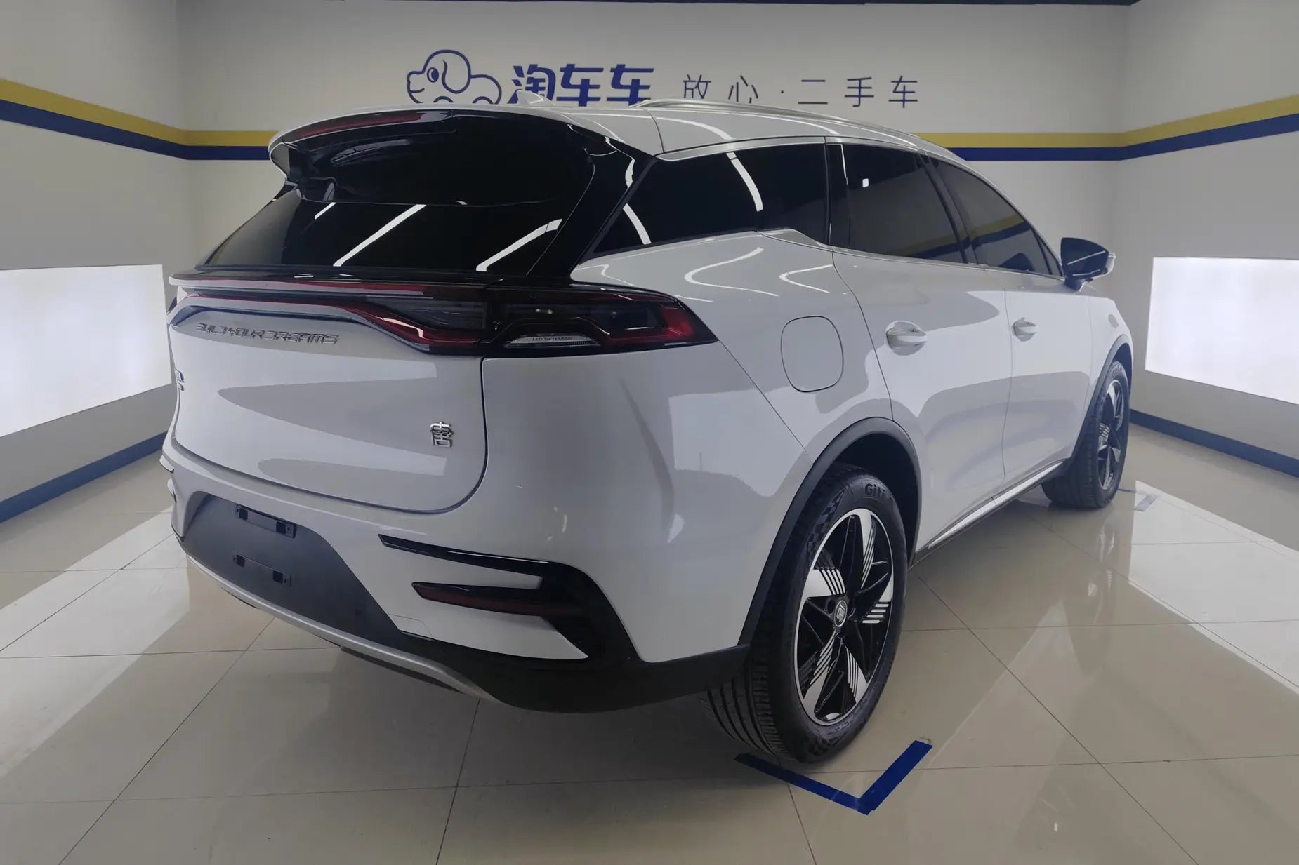 Certificated Pre-Owned BYD Tang DM 2023 DM-i Champion Edition 112KM Premium Version -u18802610