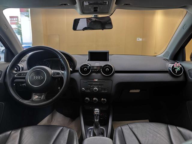 Certificated Pre-Owned Audi A1 2014 30 TFSI Sportback Comfort Version - u22670893