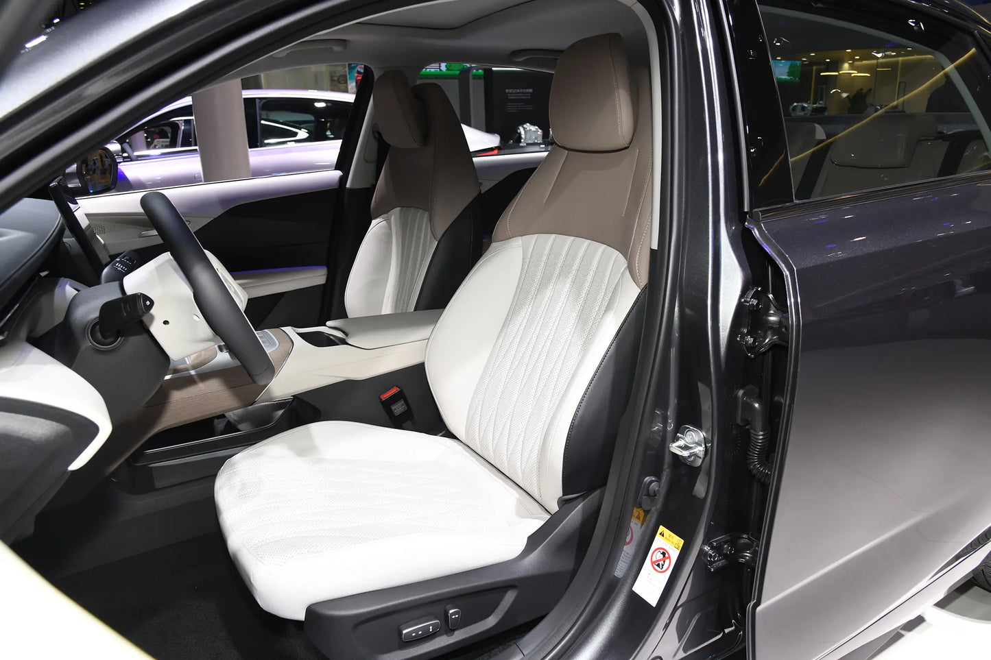 Qiyuan Changan Qiyuan A05 - Híbrido PHEV