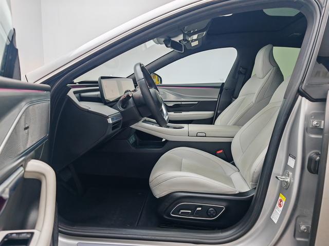 Certificated Pre-Owned XPENG P7 2023 P7i 702 Pro -u22517623