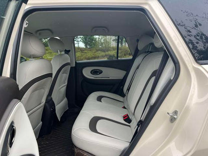 دراجة Yiwei 3 مستعملة موديل 2023، 505 كم، هوائية