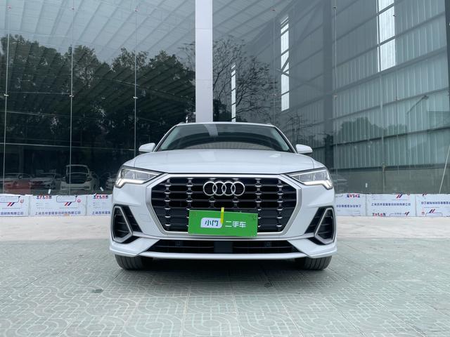 Certificated Pre-Owned Audi Q3 2022 35 TFSI Progressive Dynamic Edition - u22762236